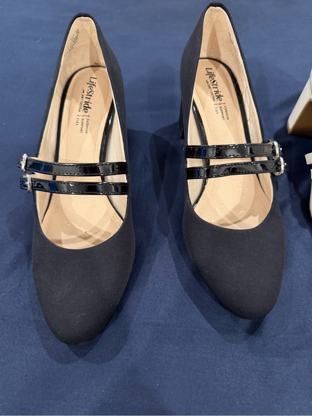 LifeStride Black Double Strap Mary Jane Pumps Size 8.5
